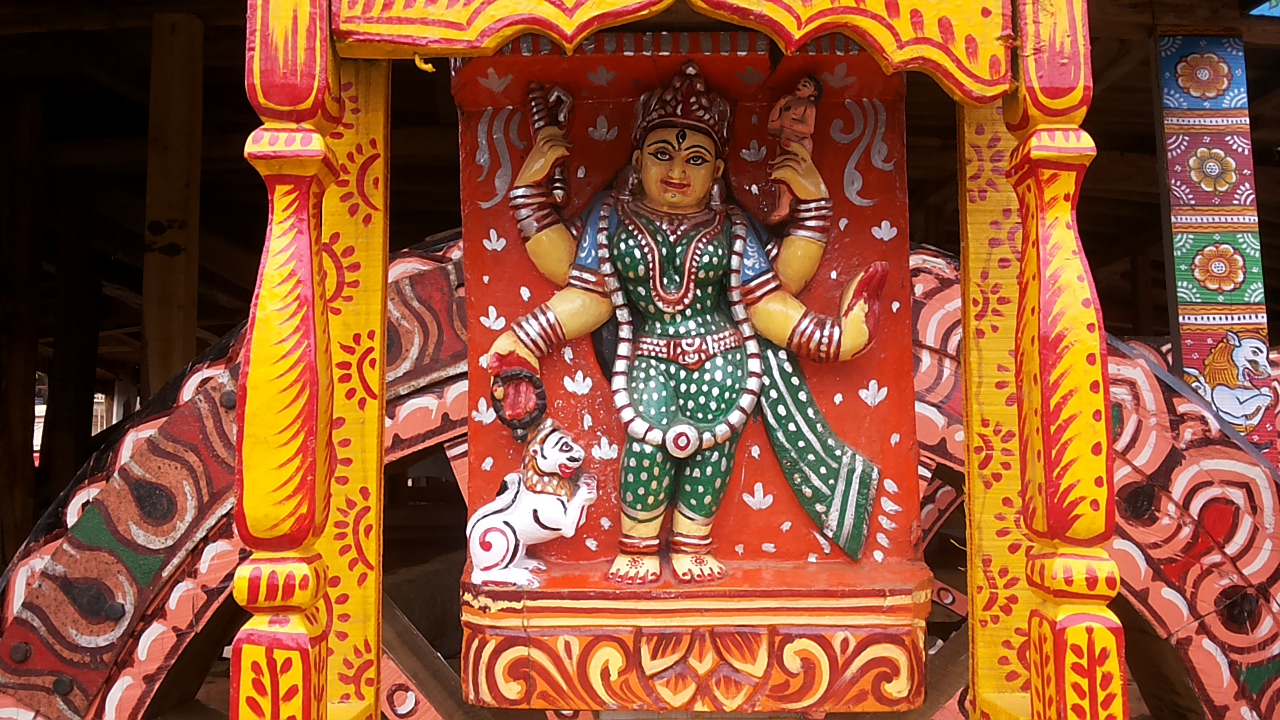 ଦେବଦଳନ ରଥରେ କାତ୍ୟାୟନୀ